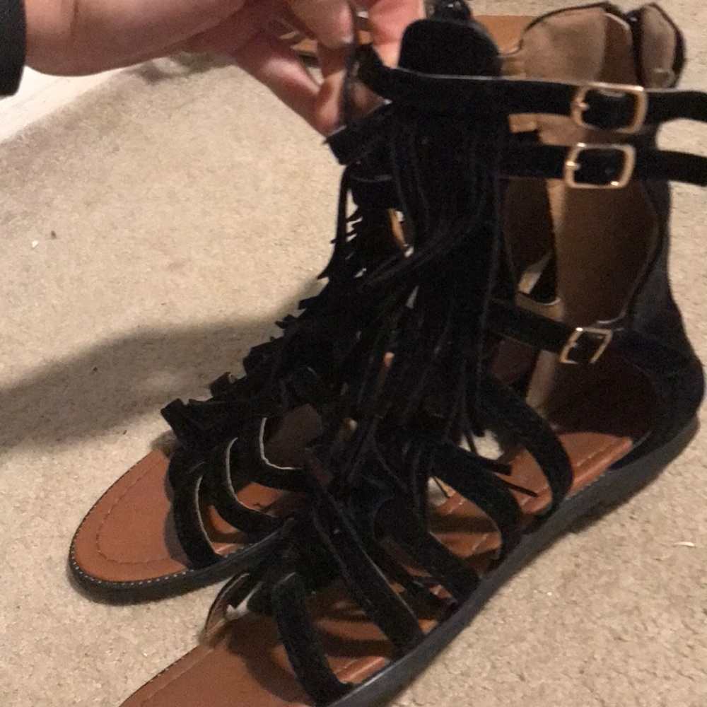 Size 7.5 tassel velvet scrappy gladiator sandals